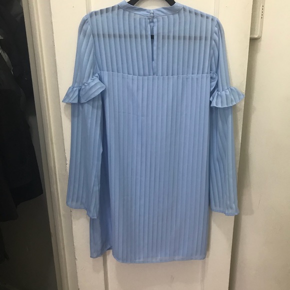 Aly and Jay that’s amore mini dress - Picture 3 of 4